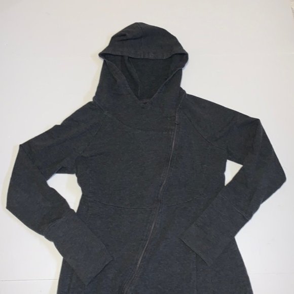 The North Face Grey Cocoon Hoodie - Women’s Size Medium - Picture 2 of 9